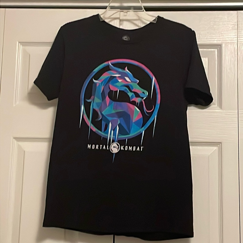 EUC MORTAL KOMBAT FROZEN DRAGON T-Shirt Men's Size (M) Medium.  Video gamer tee